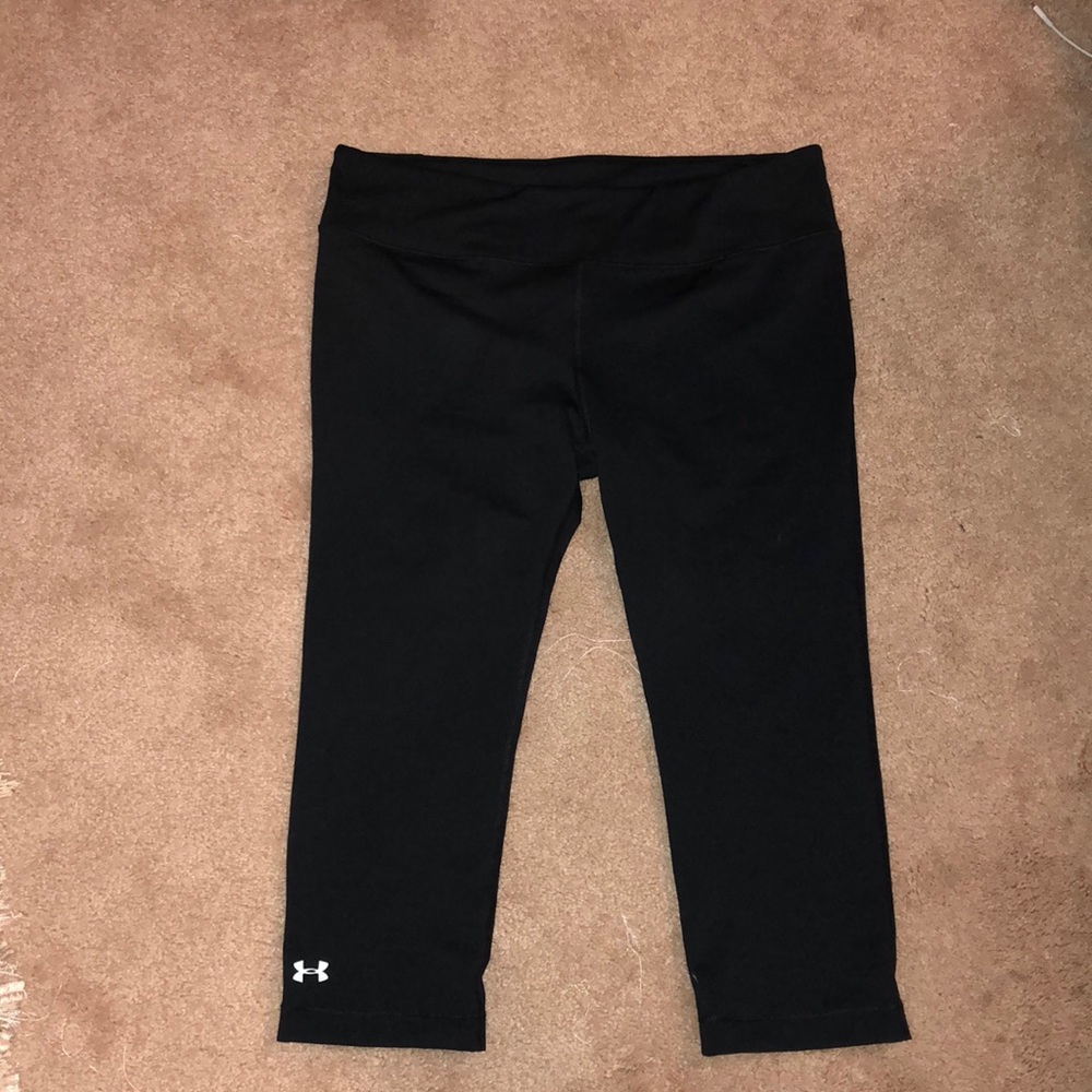 Under Armour crop leggings